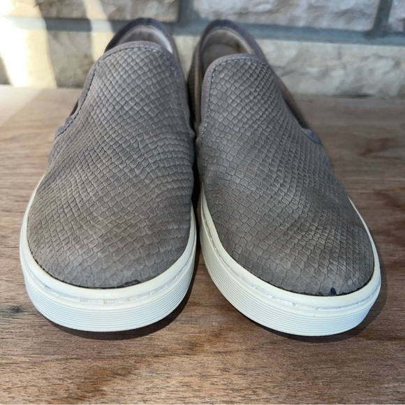 SOFFT Snake Embossed Casual Loafers Size 8.5M Gray Leather - Picture 3 of 11